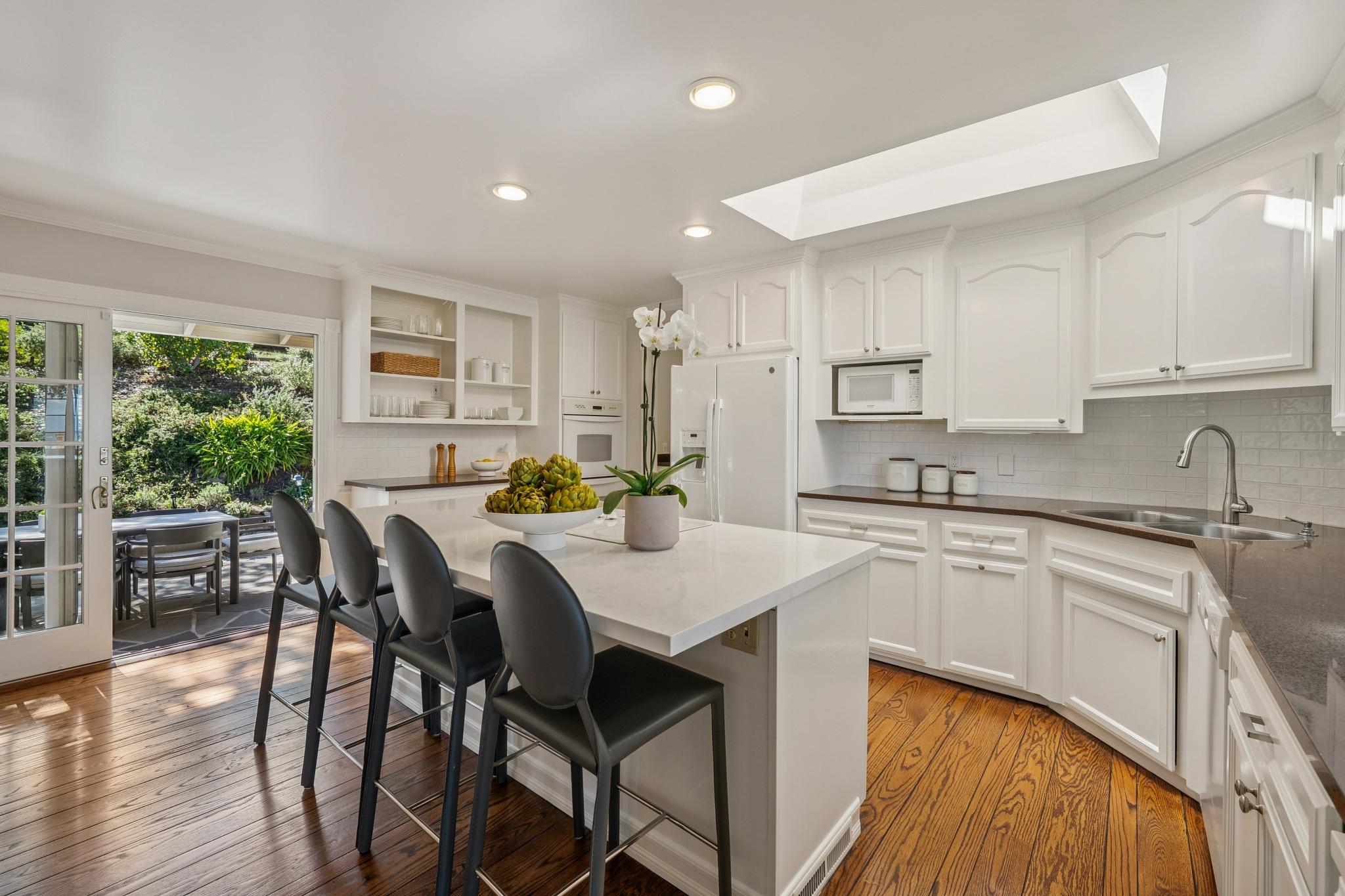 034-199-brookwood-road.87601.p4k.037